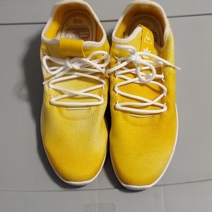 Adidas Hu